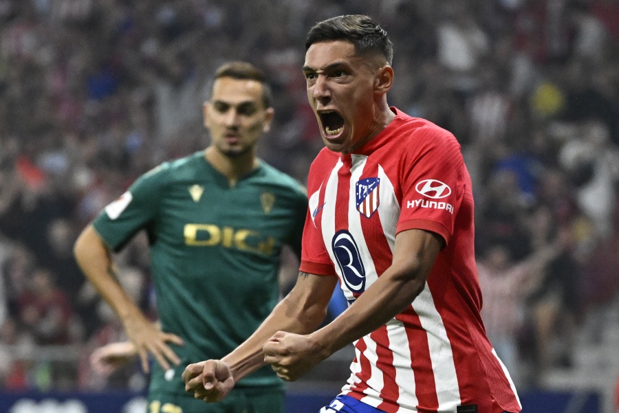 El lateral argentino Nahuel Molina cambia el Atlético por la Roma