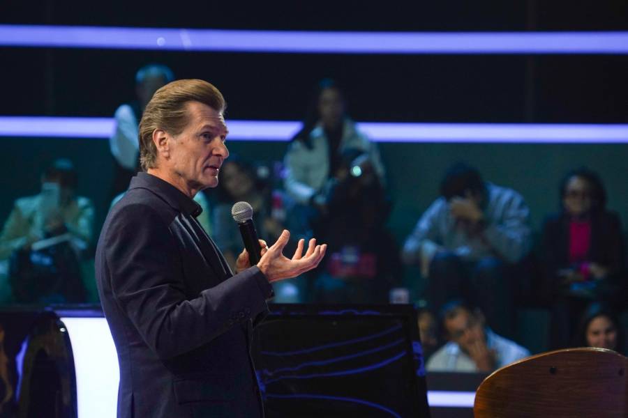 Enrique de la Madrid cambia el análisis político por la conducción televisiva