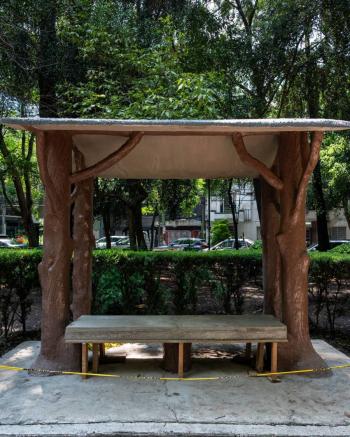 Parque M&eacute;xico recuperar&aacute; 83 bancas con trabajos de restauraci&oacute;n