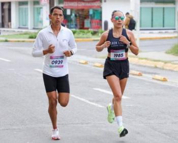 Dos mil corredores se preparan en Corregidora para el Marat&oacute;n 2026