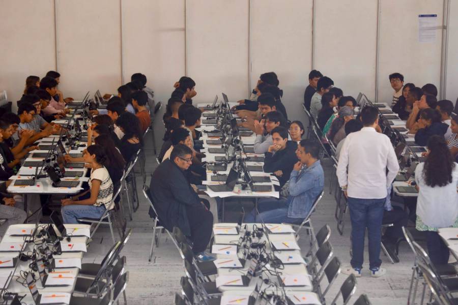 UNAM aplica segundo día de examen presencial en León con baja asistencia