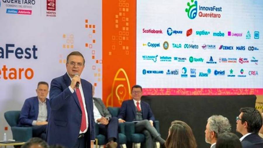 El secretario de Economía, Marcelo Ebrard, anuncia nueva edición de InnovaFest