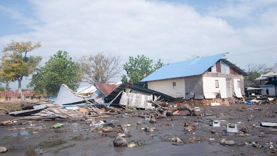 Indonesia eleva a 47 los muertos tras terremoto de magnitud 7.7