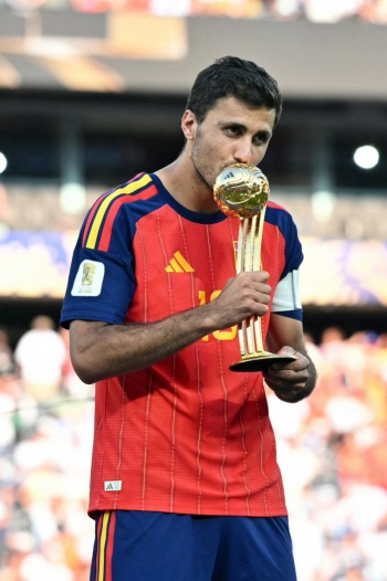 FC Barcelona y Manchester City llegan a acuerdo por fichaje de Rodri