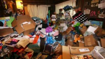 Retiran toneladas de residuos de vivienda de adulto mayor en Tlalnepantla