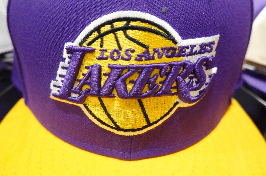 Bob Iger se queda con casi el 83 % de los Lakers tras comprar el 17,8% de la familia Buss