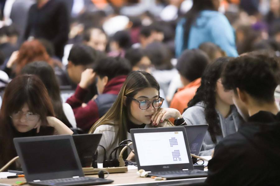 UNAM aplica evaluación de control a aspirantes en la Ciudad de México