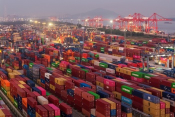 Las ventas minoristas en China suben menos de lo esperado en julio