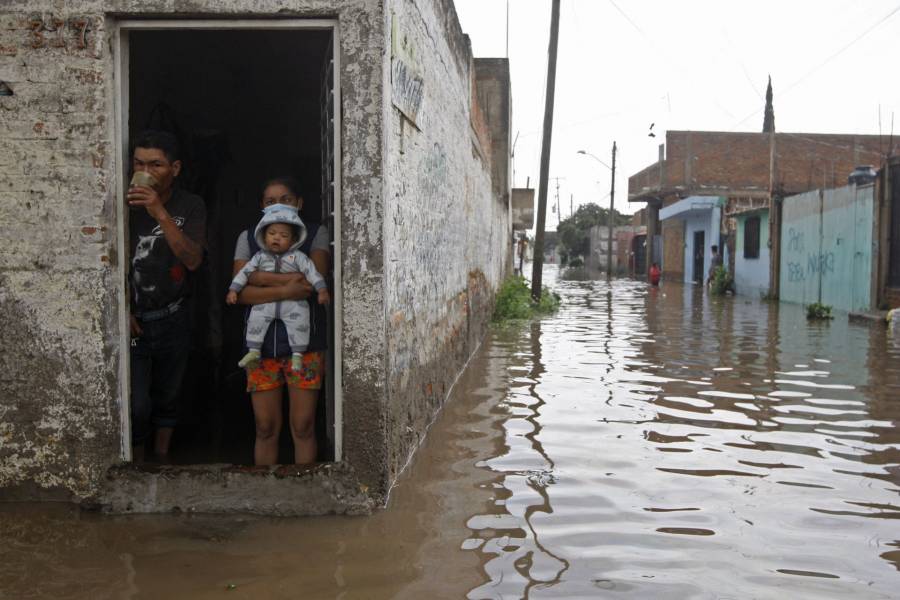 Protección Civil pide extremar precauciones por lluvias y altas temperaturas