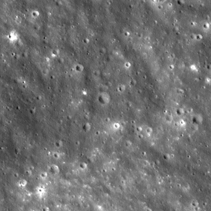 NASA revela imágenes del cráter que dejó choque de cohete de SpaceX con la Luna