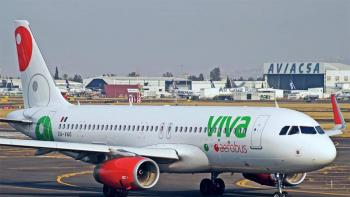 Viva Aerobus denuncia irregularidades en revisi&oacute;n de tripulantes en AIFA