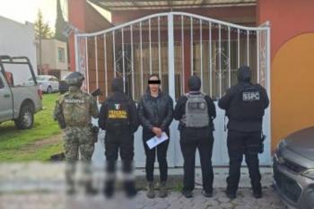 Detienen a cuatro funcionarios de la Fiscal&iacute;a del Edomex por presunta extorsi&oacute;n y secuestro expr&eacute;s