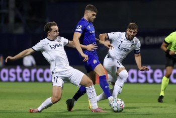 Dinamo Zagreb deja escapar ventaja y empata ante Viking en el playoff de Champions