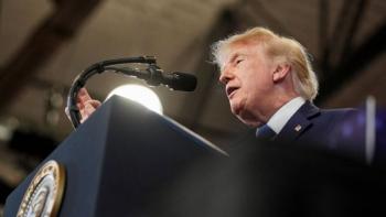 Trump insiste en anexar el estrecho de Ormuz y Teher&aacute;n responde con firmeza