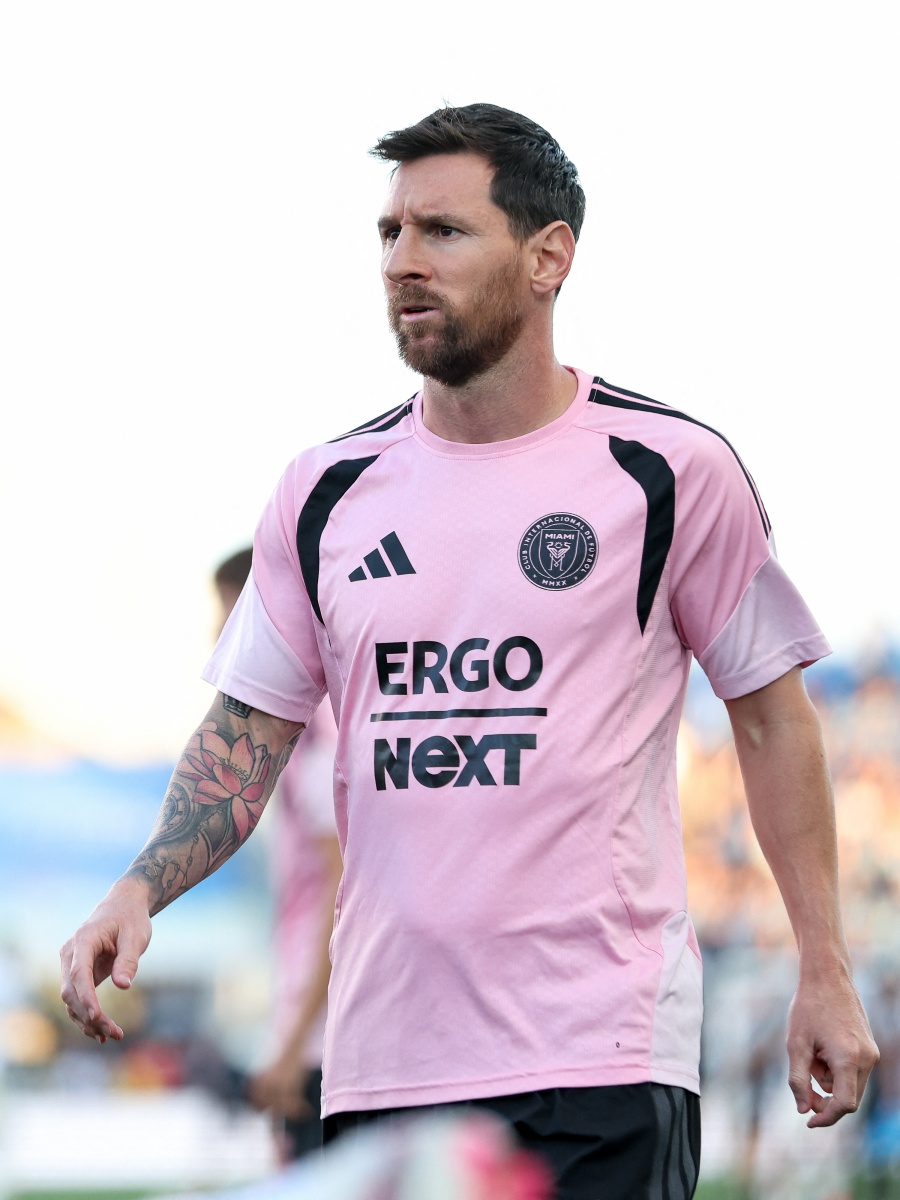 Messi anota por primera vez desde el fallecimiento de su padre
