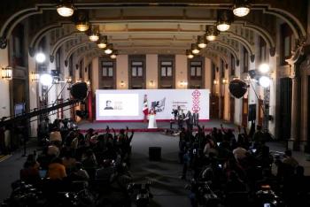 Sheinbaum revisa con gabinete formato de informes y glosa del Primer Informe