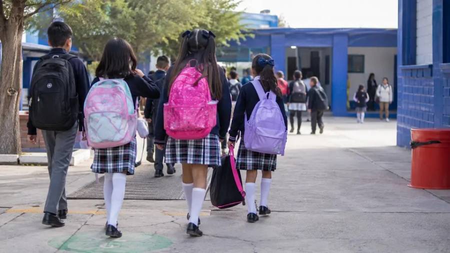 Consejo Ciudadano alerta por riesgos de préstamos en apps “montadeudas” durante regreso a clases