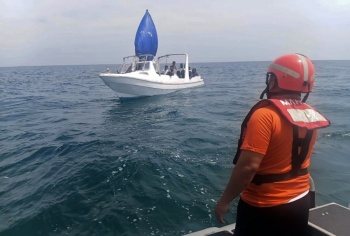 M&eacute;xico rescata a migrantes cubanos a la deriva en una embarcaci&oacute;n