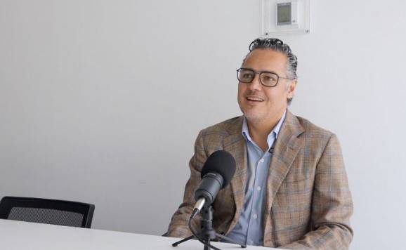 Correa reporta 55 iniciativas y 3,000 gestiones al rendir su segundo informe
