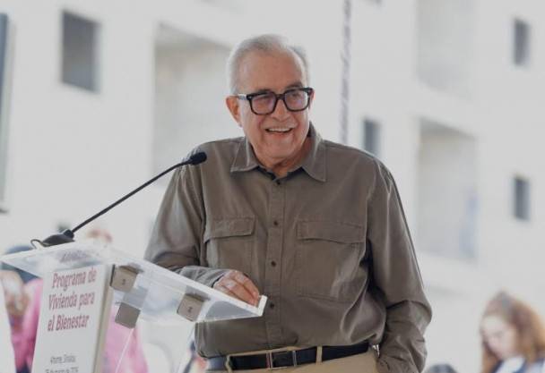 Rocha Moya vuelve a la gubernatura de Sinaloa