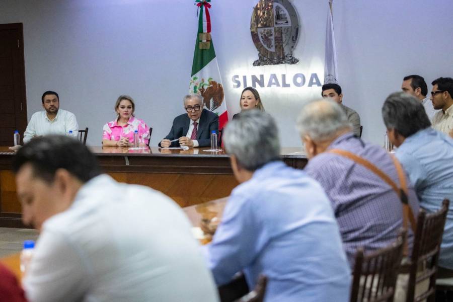 Congreso de Sinaloa aprueba nueva licencia para Rubén Rocha