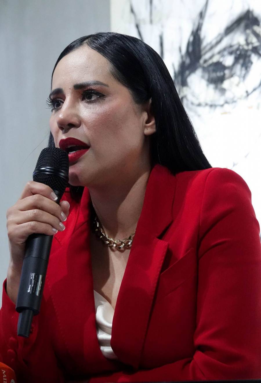 Sandra Cuevas reaparece desde el hospital tras someterse a una cirugiacutea