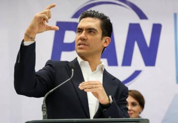 PAN pide juicio pol&iacute;tico y desaparici&oacute;n de poderes en Sinaloa tras nueva licencia de Rocha