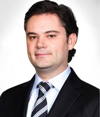 Aurelio Nu&ntilde;o fue “chivo en cristaler&iacute;a” por reforma educativa, acusa docente reinstalado tras una d&eacute;cada