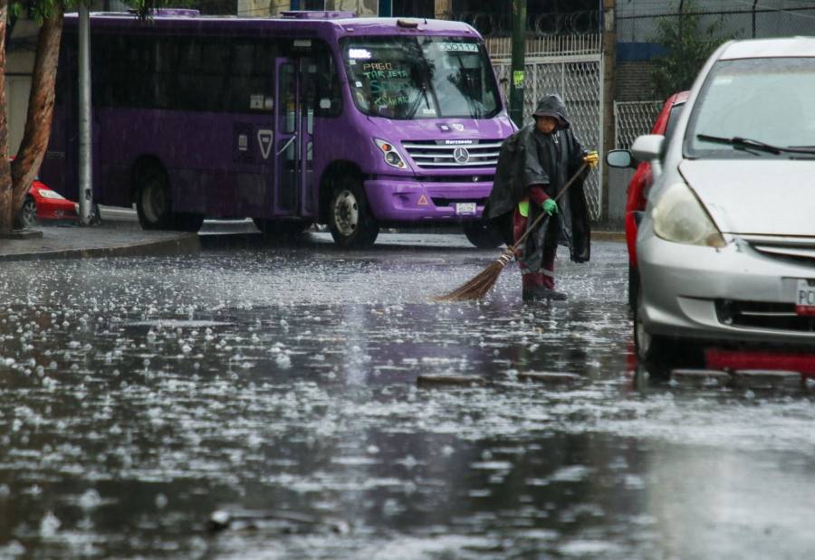 CDMX tendrá un inicio de semana fresco y con lluvias ligeras