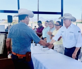 Entregan equipamiento a productores agropecuarios en Loreto; suman m&aacute;s de 17 mdp en apoyos