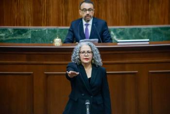 Rinde protesta Graciela Dom&iacute;nguez como gobernadora interina de Sinaloa