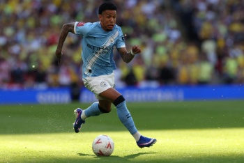 Tottenham hace oficial el fichaje de Savinho, procedente del Manchester City