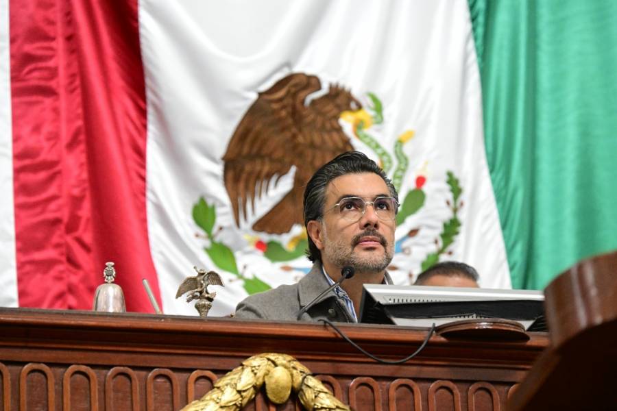 Jesús Sesma concluye presidencia de la Mesa Directiva y solicita licencia en Congreso CDMX