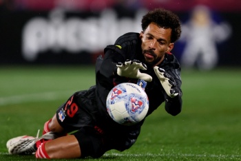 El mundialista Vozinha debuta con Colo Colo en el f&uacute;tbol de Chile