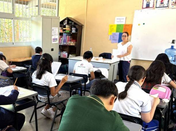 Más de 453 mil alumnos regresan a clases este lunes