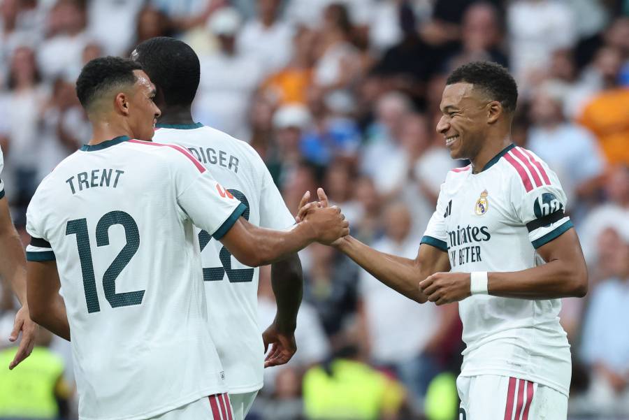 Real Madrid se da un festín ante el Málaga y es líder liguero 