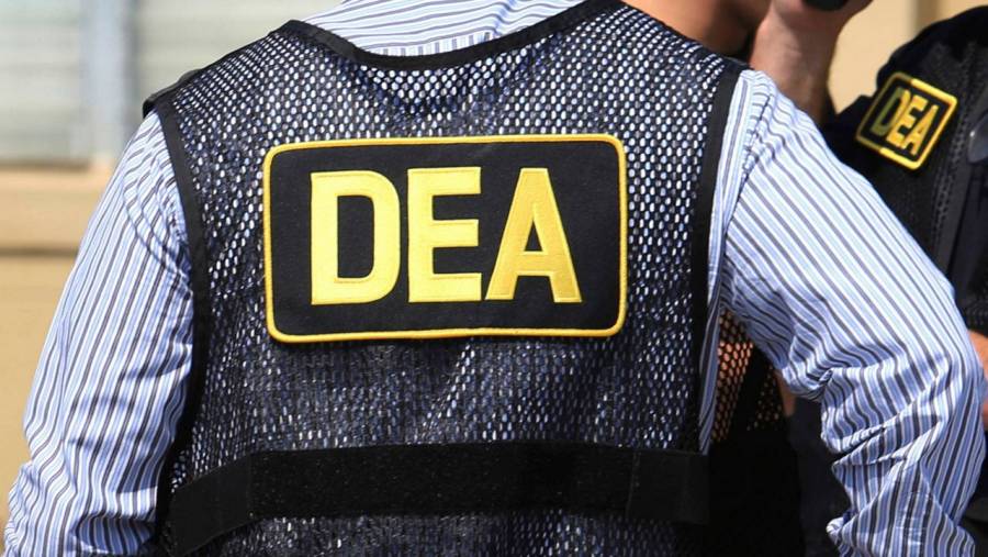 Congreso investiga táctica de la DEA que permitió circulación masiva de fentanilo