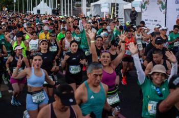 Clara Brugada destaca &Eacute;xito del Marat&oacute;n de la Ciudad de M&eacute;xico con 30 mil corredores de Todo el Mundo