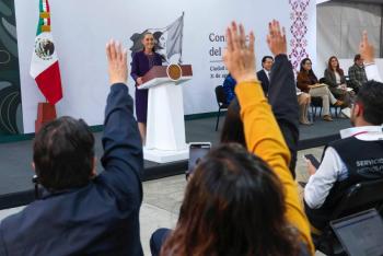 Sheinbaum: ocho de cada 10 maestros apoyan regular uso de celulares en escuelas