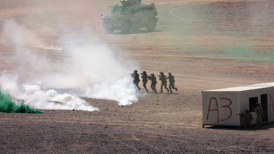 Irán lanza misiles contra base estadounidense en Jordania    