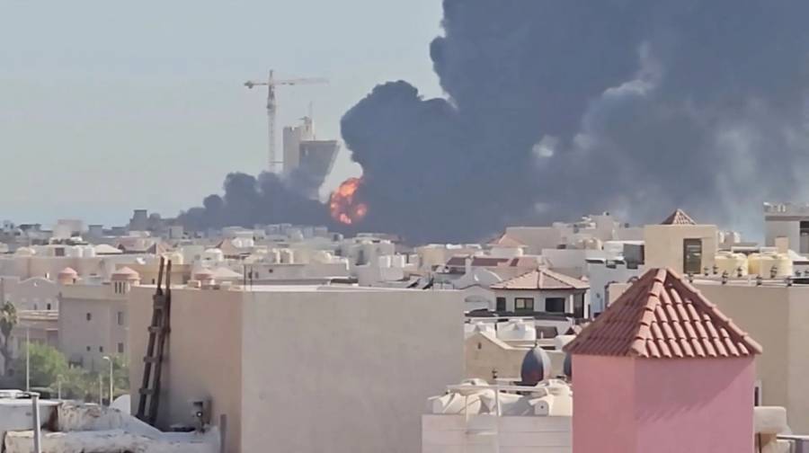 Kuwait y Bahréin activan alertas tras ataques con misiles y drones