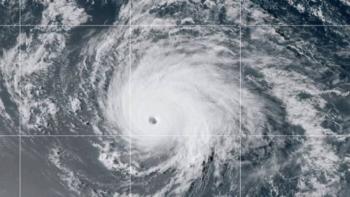 Tormenta tropical Edouard avanza hacia Texas y Luisiana con riesgo de hurac&aacute;n