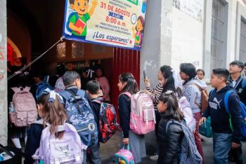 CDMX lanza estrategia SALTA para prevenir enfermedades en escuelas primarias