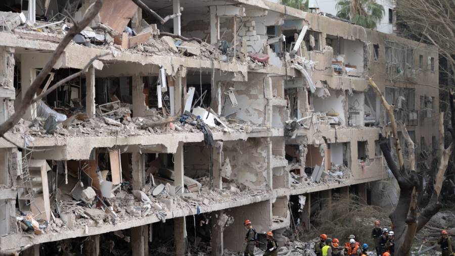 Ataques de EE.UU. en Irán dejan 18 muertos y 68 heridos