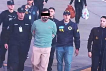 Excontralmirante Far&iacute;as Laguna acusa a FGR de pruebas falsas en caso de huachicol fiscal
