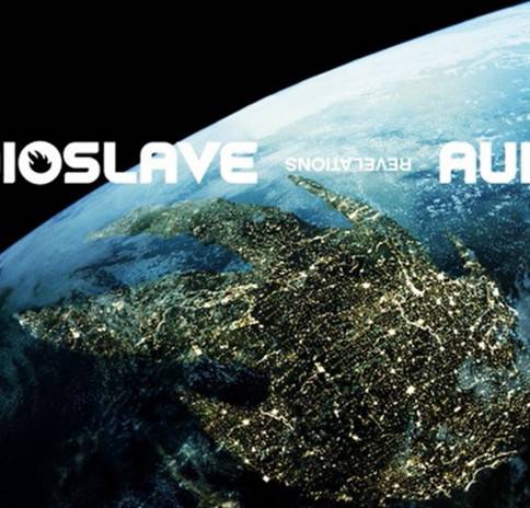 Superbanda de corta duración, Audioslave, con Revelations.