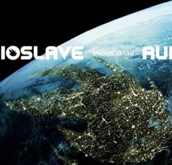 Superbanda de corta duraci&oacute;n, Audioslave, con Revelations.