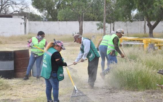 Soledad atiende 22 solicitudes de mantenimiento en escuelas previo al regreso a clases