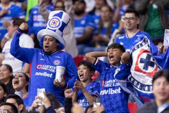 Cruz Azul busca consolidar su recuperaci&oacute;n ante Santos antes del Cl&aacute;sico Joven