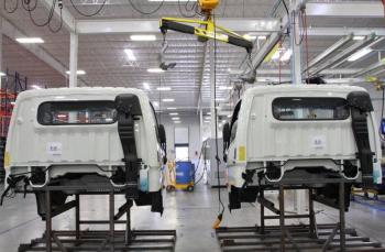 Produccioacuten automotriz en Meacutexico registra descenso durante agosto pese al aumento de exportaciones